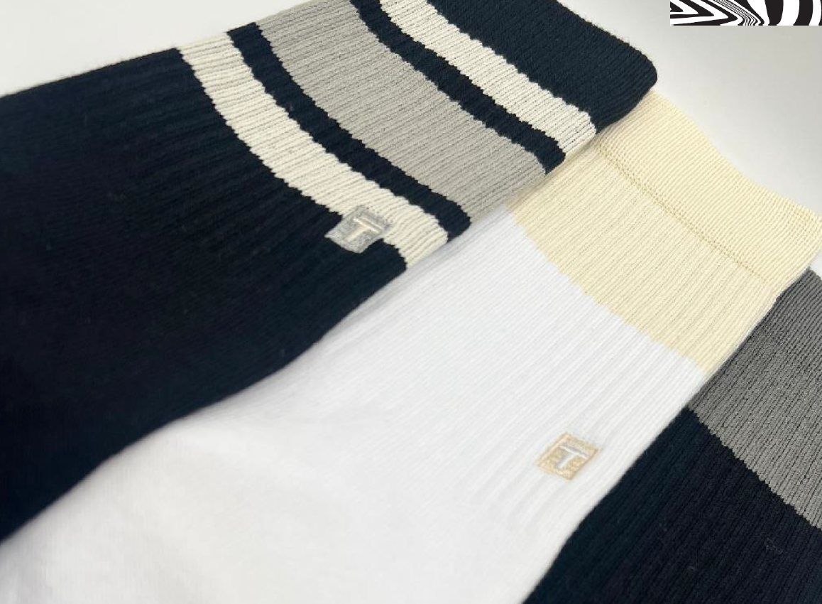 TAKIA crew socks